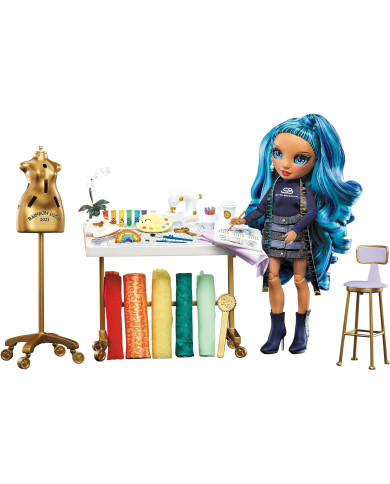 RAINBOW HIGH DREAM & DESIGN MADOS STUDIJOS ŽAIDIMŲ RINKINYS SU MADOS LĖLE SKYLER BRADSHAW