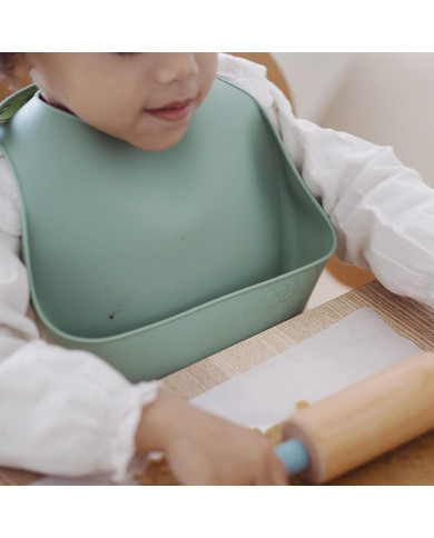 BEABA 2 VNT. SILIKONINIŲ SEILINUKŲ RINKINYS, LIGHT MIST/AIRY GREEN