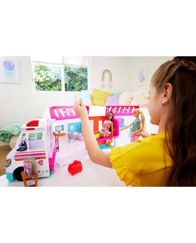 LĖLĖS BARBĖS 2IN1 GREITOSIOS PAGALBOS AUTOMOBILIS HKT79