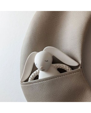 MOONIE Natūralios Gumos Kramtukas Zuikutis, Cream - Saugus ir Švelnus