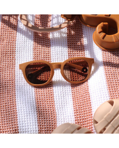 BEABA AKINIAI NUO SAULĖS 2-4 METAI, SQUARE BRIGHT CARAMEL