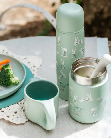SUAVINEX NERŪDIJANČIO PLIENO TERMO GERTUVĖ, 500 ML – WONDERLAND GREEN